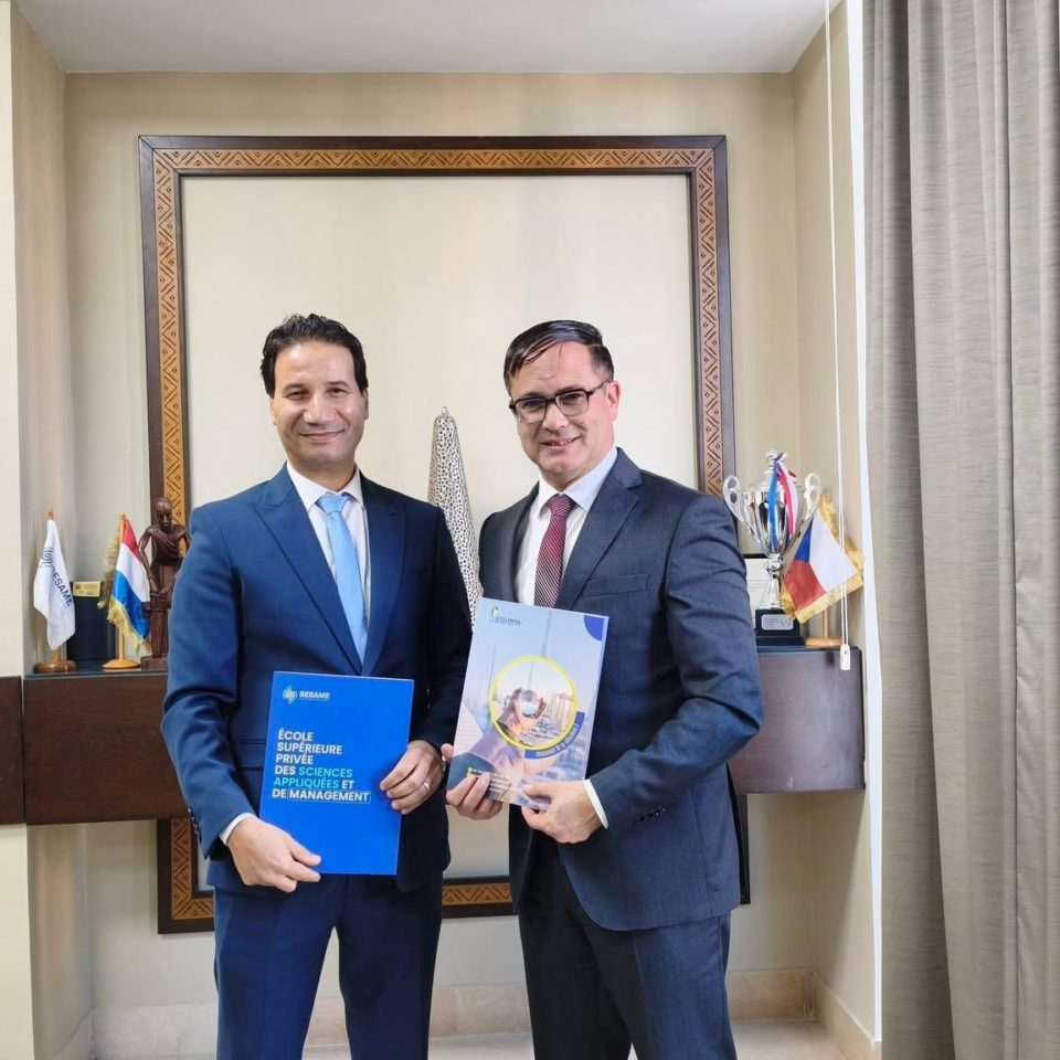 signature de convention avec Excellentia